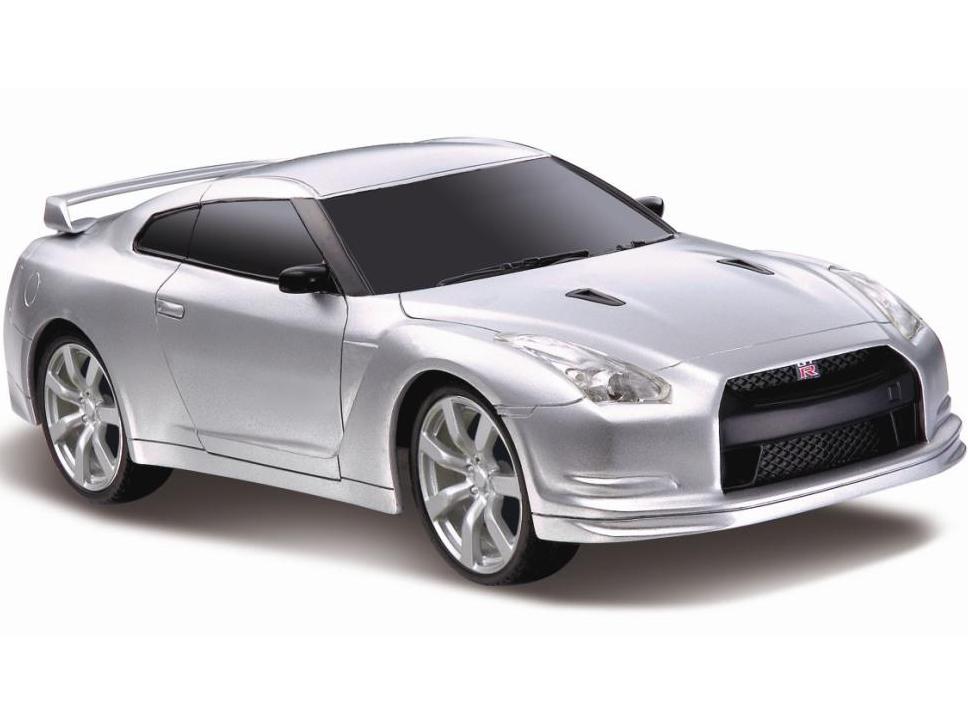 Nissan GTR 1:15